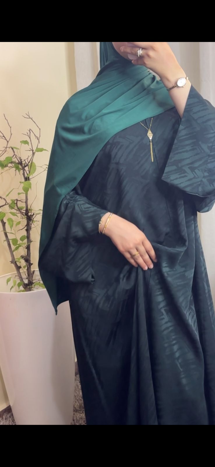 ABAYA LIYAN